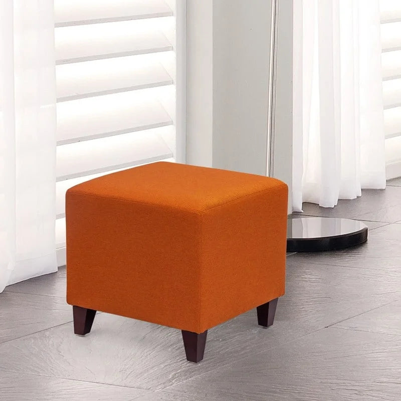 Repose-pieds cubique de style britannique simple