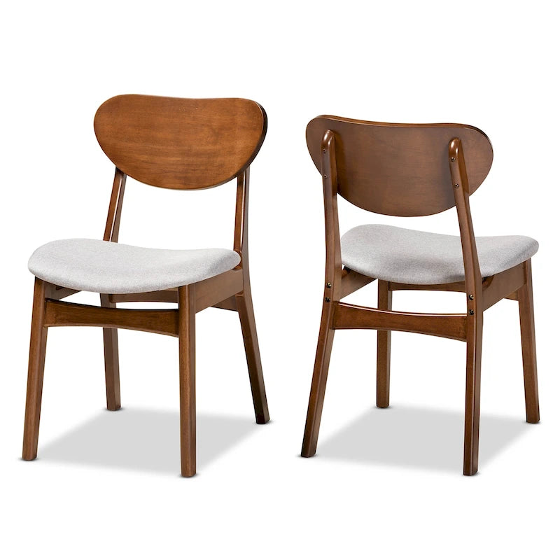 Chaises de salle à manger modernes de style médiéval
