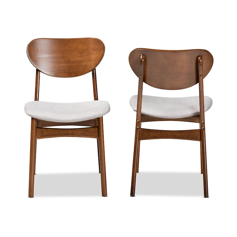 Chaises de salle à manger modernes de style médiéval