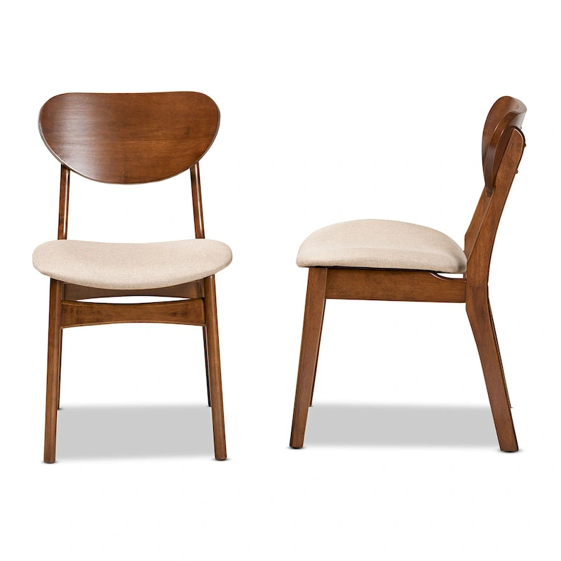 Chaises de salle à manger modernes de style médiéval