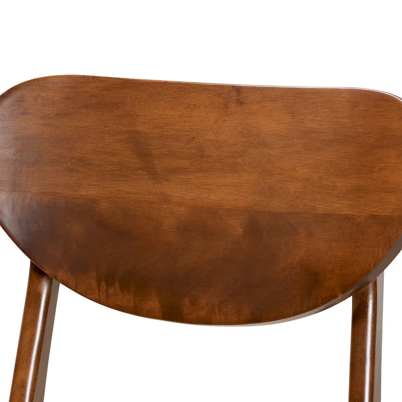 Chaises de salle à manger modernes de style médiéval