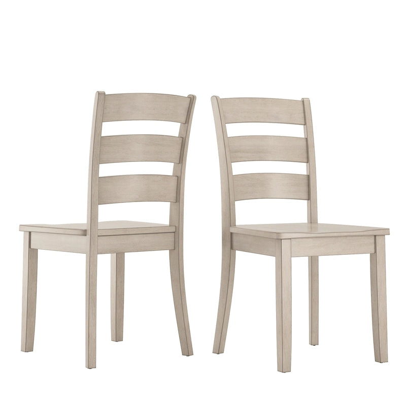 Chaises de salle à manger en bois (deux chaises par lot)