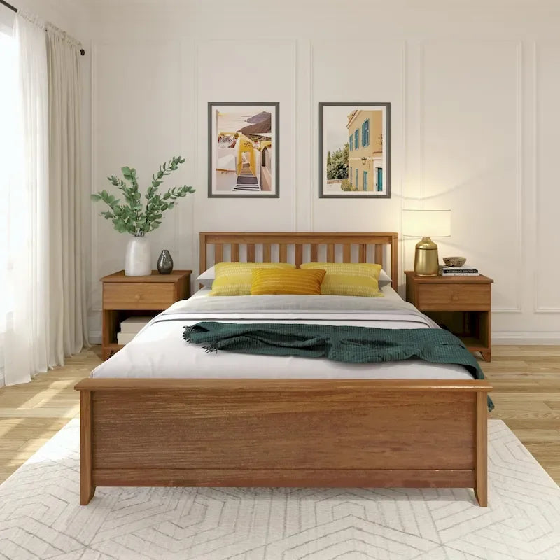 Lit plateforme classique en bois massif, format grand lit