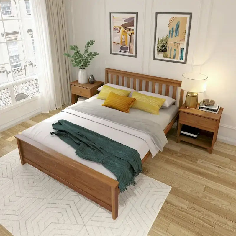 Lit plateforme classique en bois massif, format grand lit