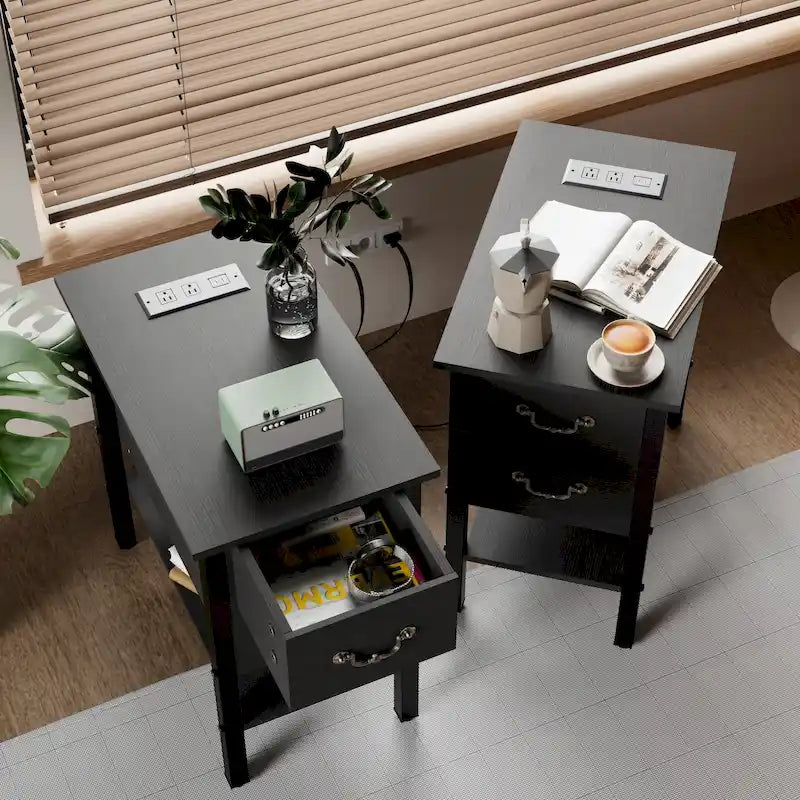 Table d'appoint avec station de recharge, table d'appoint étroite pour fauteuil avec tiroirs