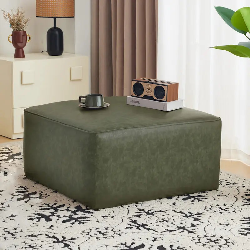 pouf carré en similicuir