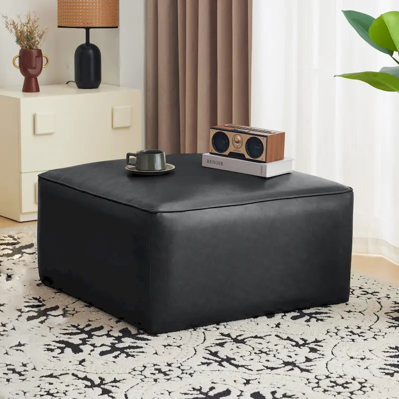 pouf carré en similicuir