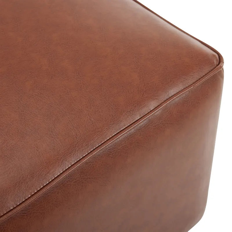 pouf carré en similicuir